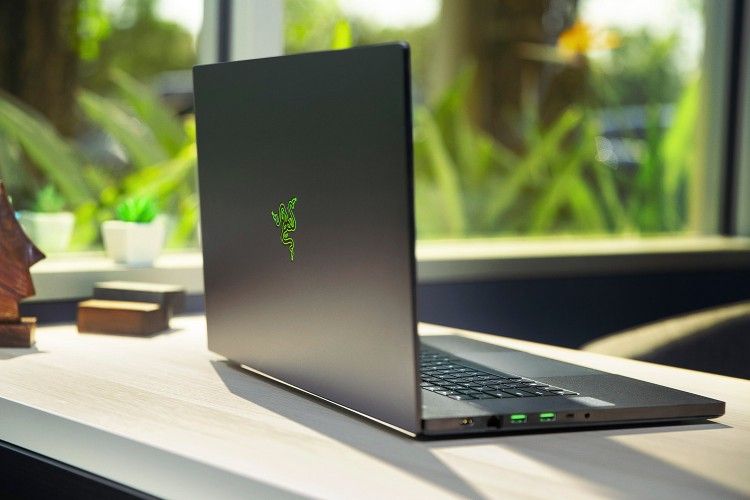 Купить Ноутбук Razer Blade Киев